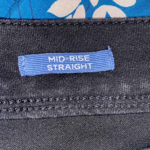 Women’s Jeans - Picture 7 of 8